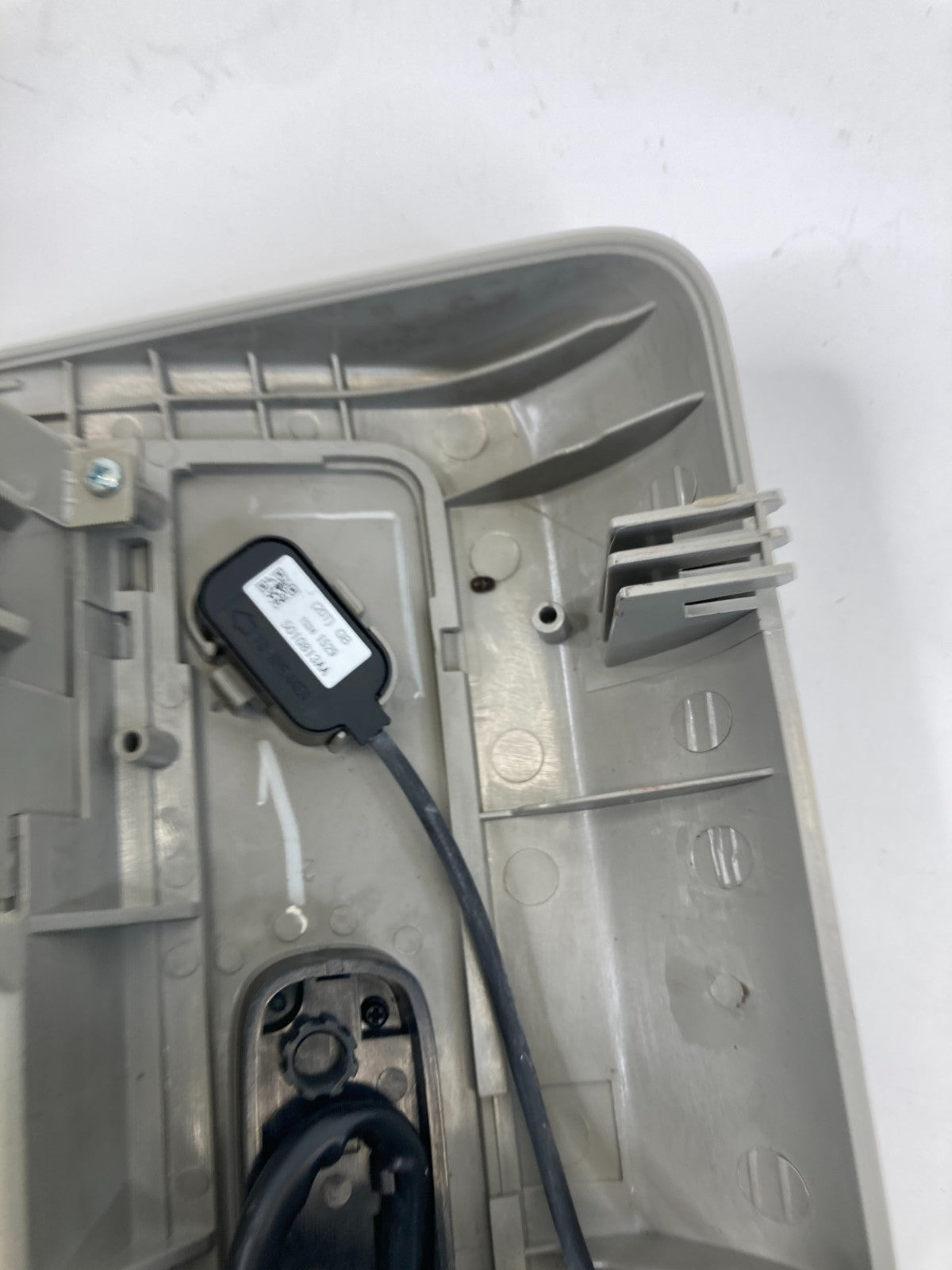 2014 2015 Chevrolet Captiva Sport Roof Overhead Console Dome Map Light Lamp OEM