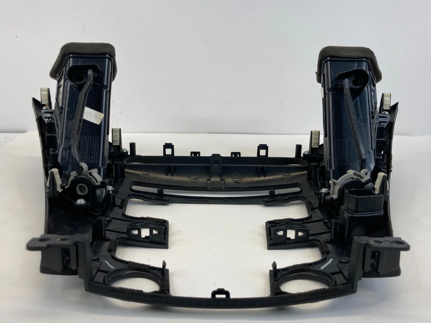 2011-2014 HYUNDAI SONATA DASH RADIO CLIMATE CONTROL BEZEL W/ AIR VENTS OEM