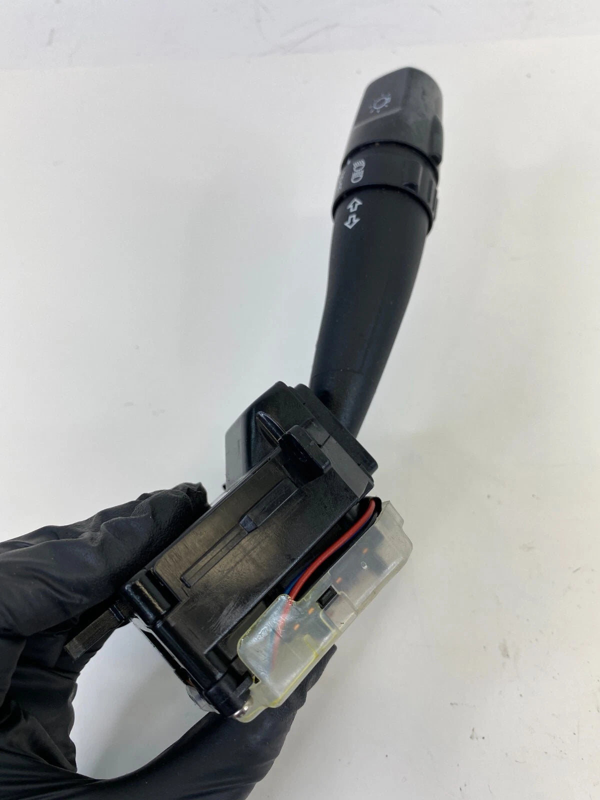 2005-2009 HYUNDAI TUCSON TURN SIGNAL HEADLIGHT CONTROL SWITCH OEM 202003393