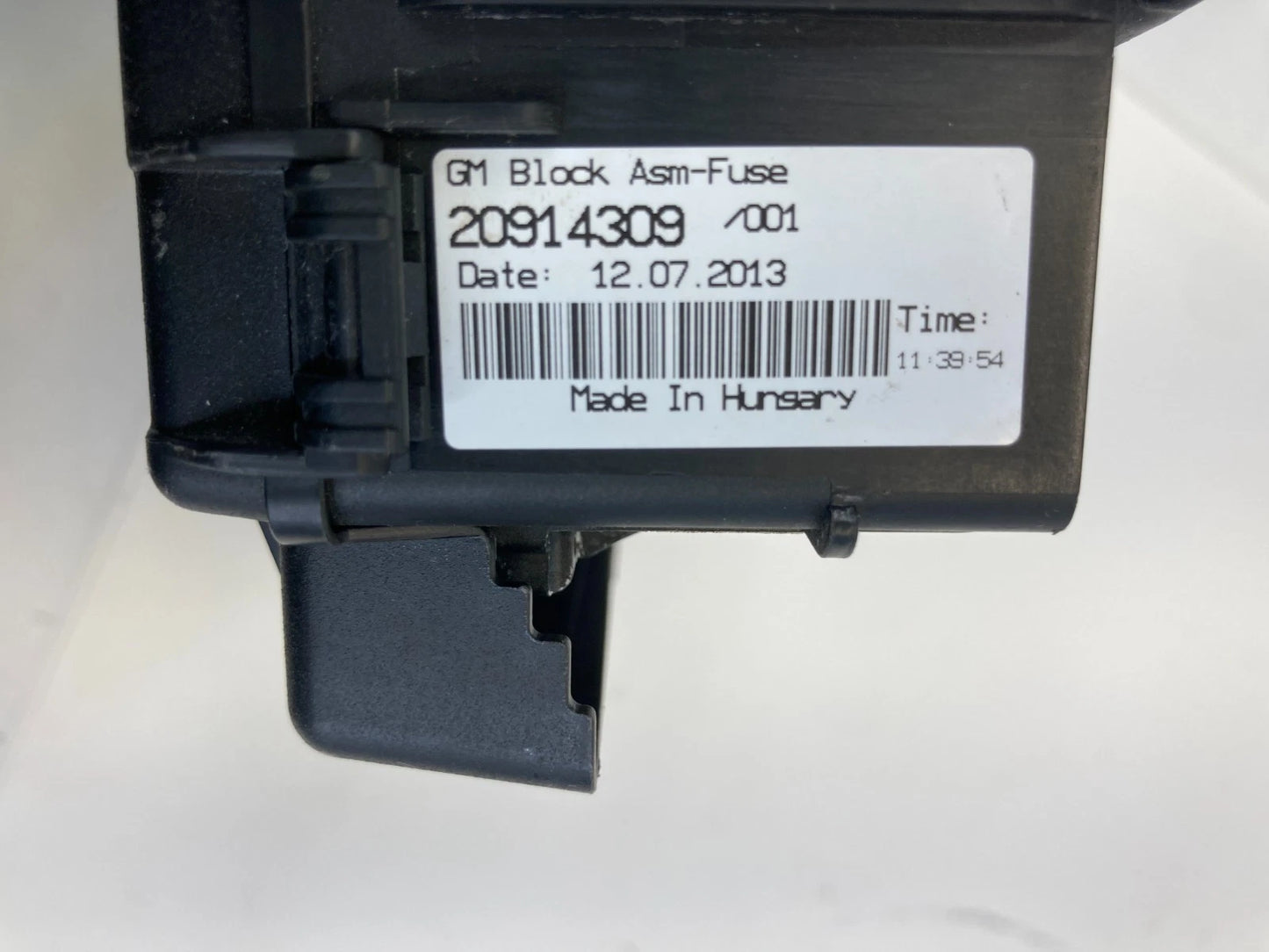 2014-2019 CADILLAC ATS CTS BATTERY POSITIVE CABLE JUNCTION FUSE BOX 20914309 OEM