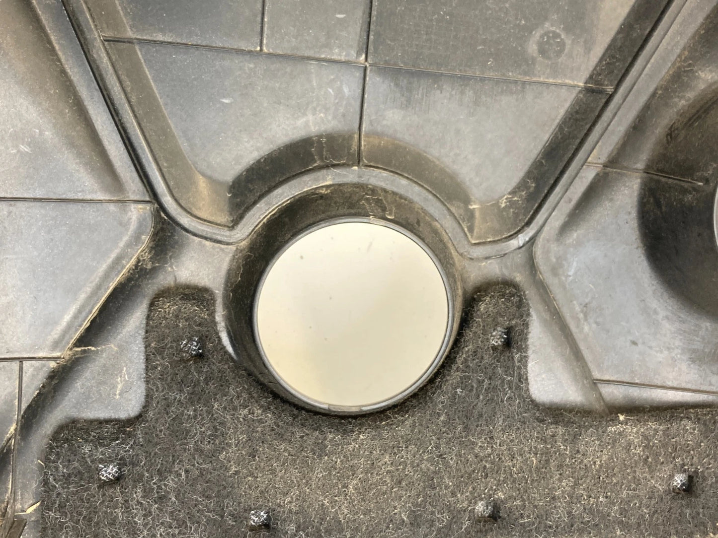 2014 2015 2016 Kia Forte 1.8L Engine Cover Lid Shield 29240-2E000 Korea Built