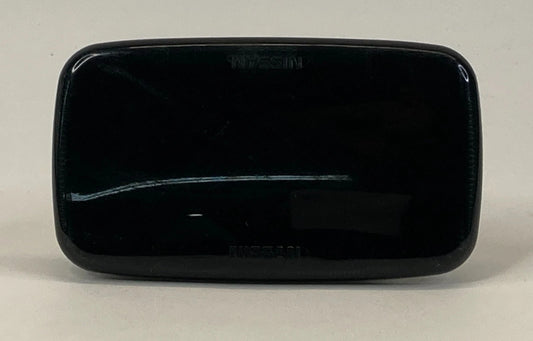 2006 07 08 09 INFINITI M35 FRONT SIDE UNDER DASH DASHBOARD LID DIM LIGHT