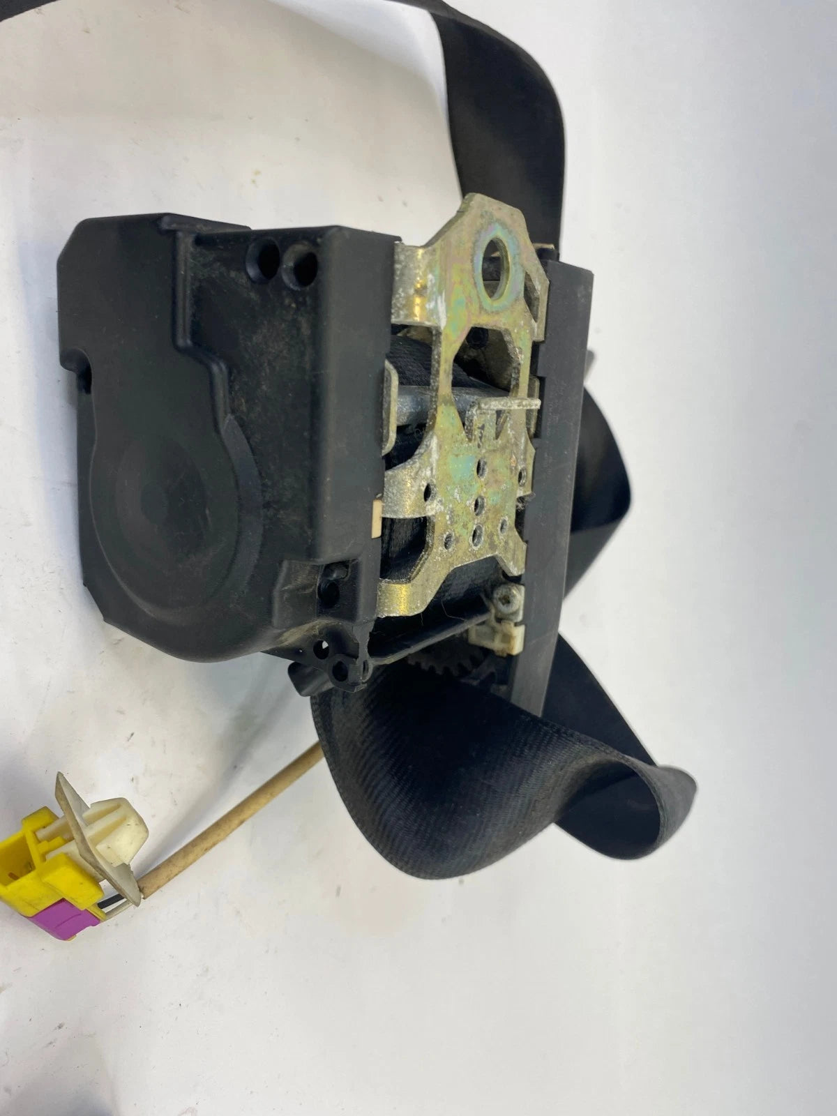 2003-2005 VOLKSWAGEN JETTA SEAT BELT RETRACTOR FRONT RIGHT OEM 1J4857706THCP
