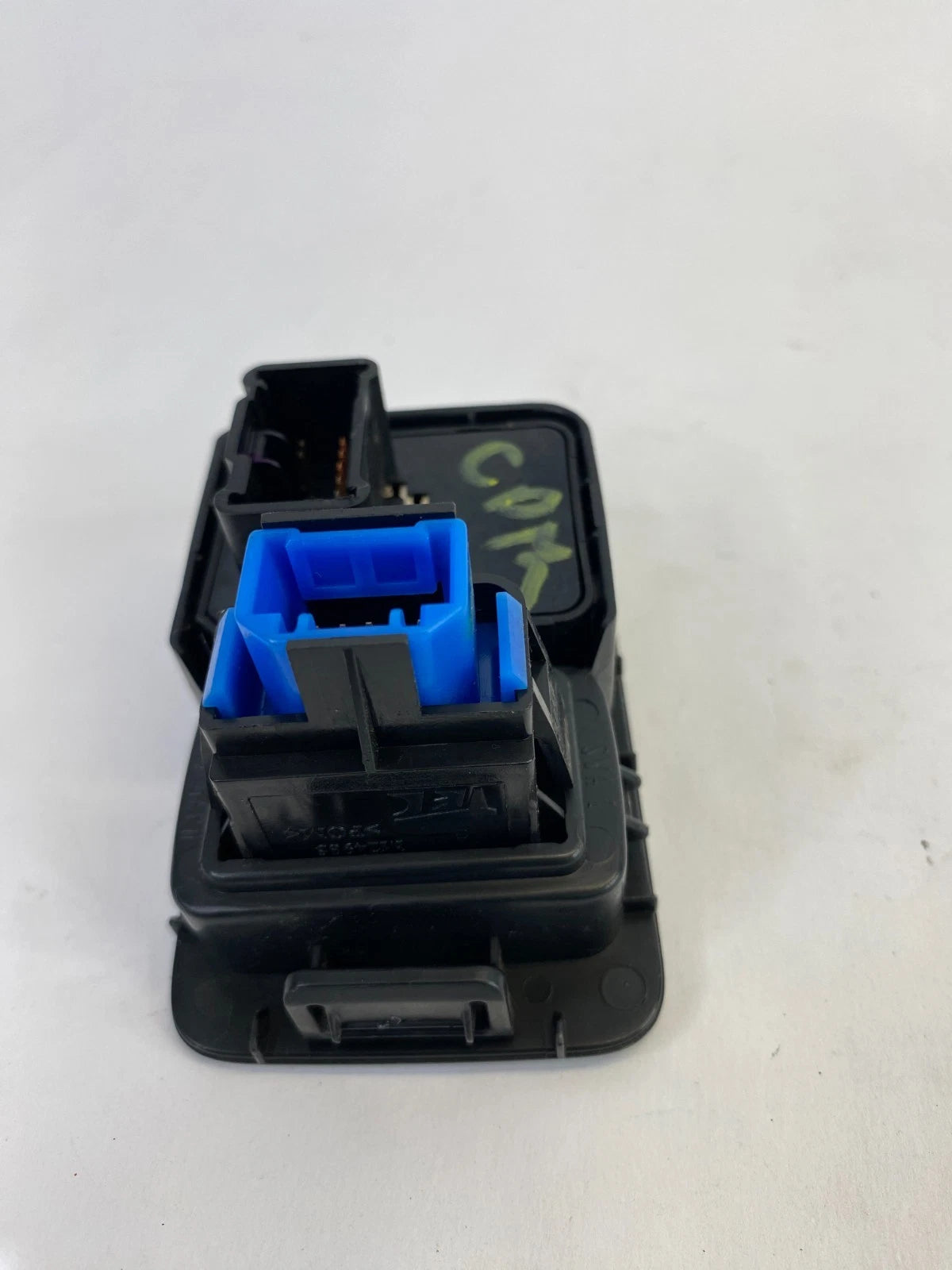 2007-2011 HONDA CR-V POWER MIRROR & VSA OFF TRACTION CONTROL SWITCH W/ BEZEL OEM
