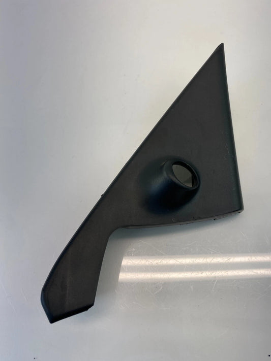 2000-2004 KIA SPECTRA FRONT RIGHT PASSENGER MIRROR CORNER COVER TRIM PANEL OEM