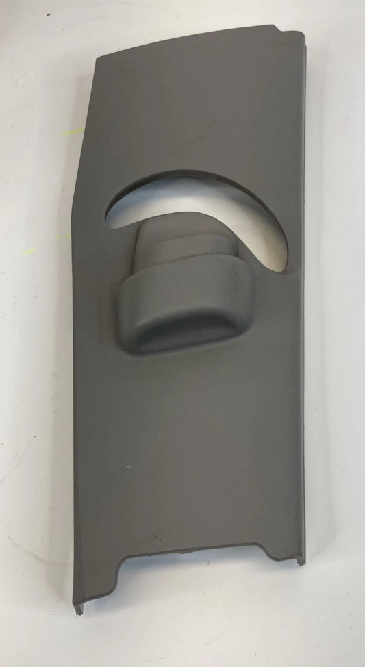 08-12 HONDA ACCORD SEDAN FRONT RIGHT SEAT BELT ADJUSTER COVER TRIM 84111-TA0-A0