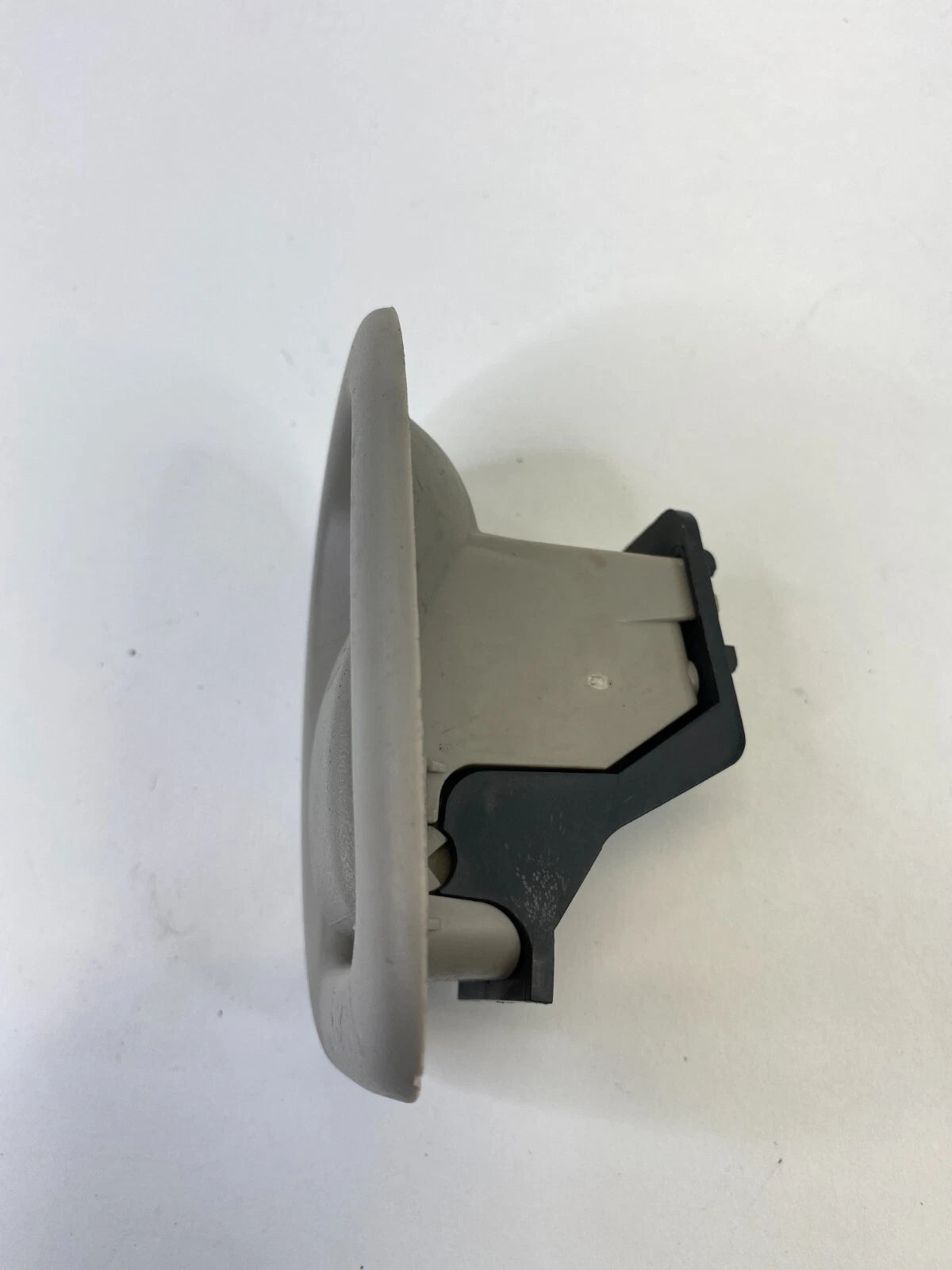 04-07 DODGE CARAVAN REAR LEFT OR RIGHT SIDE COAT HOOK HANGER 8822579 VE2149 OEM