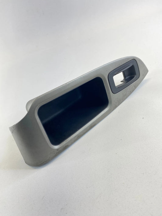 2006-2008 HONDA PILOT FRONT RIGHT PASSENGER SIDE WINDOW SWITCH BEZEL TRIM PANEL