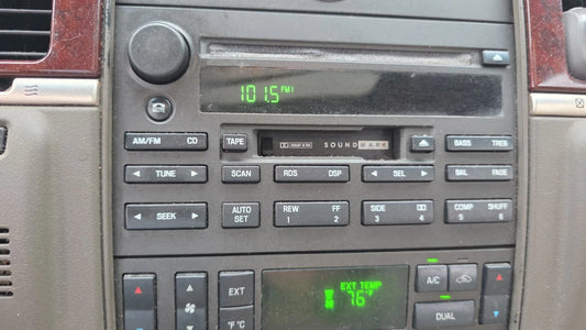 2003-2005 LINCOLN TOWN CAR RADIO CD CASSETTE PLAYER OEM 4W1T-18C868-AB