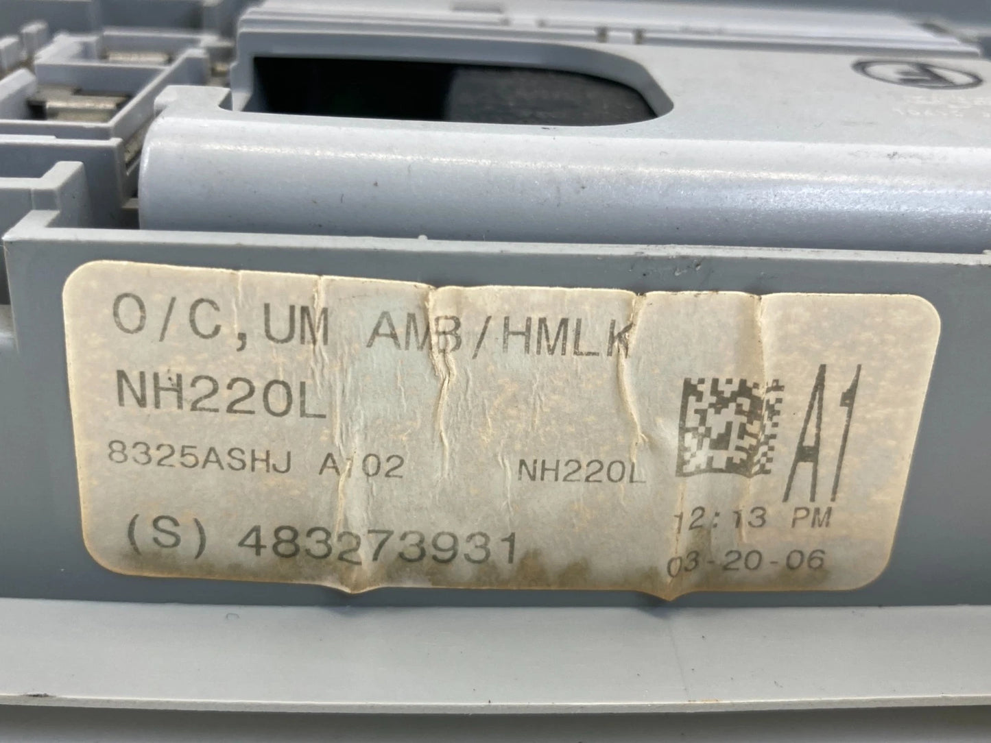05-10 HONDA ODYSSEY EX-L OVERHEAD CONSOLE DOME MAP LIGHT W HOMELINK 83250SHJ OEM