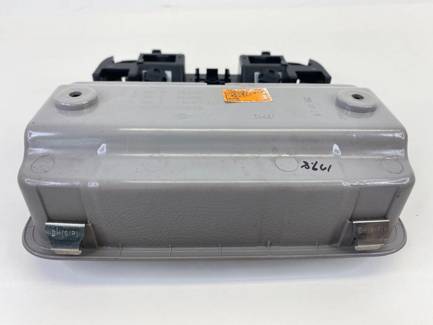 2006-2008 KIA OPTIMA OVERHEAD CONSOLE DOME MAP LIGHT LAMP GRAY 92800-2GXXX OEM