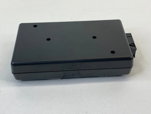 2006-2009 MERCEDES-BENZ R350 IPOD INTERFACE CONTROL MODULE UNIT B67824252 OEM