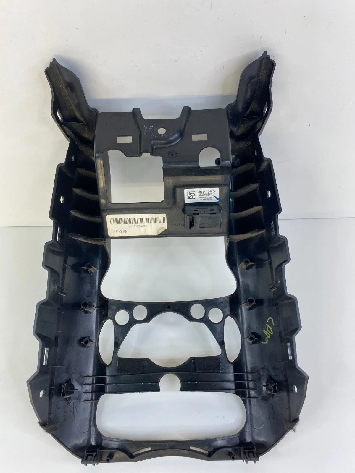 2007-2010 MINI COOPER CENTER DASH CLIMATE CONTROl PANEL TRIM BEZEL 51162752899