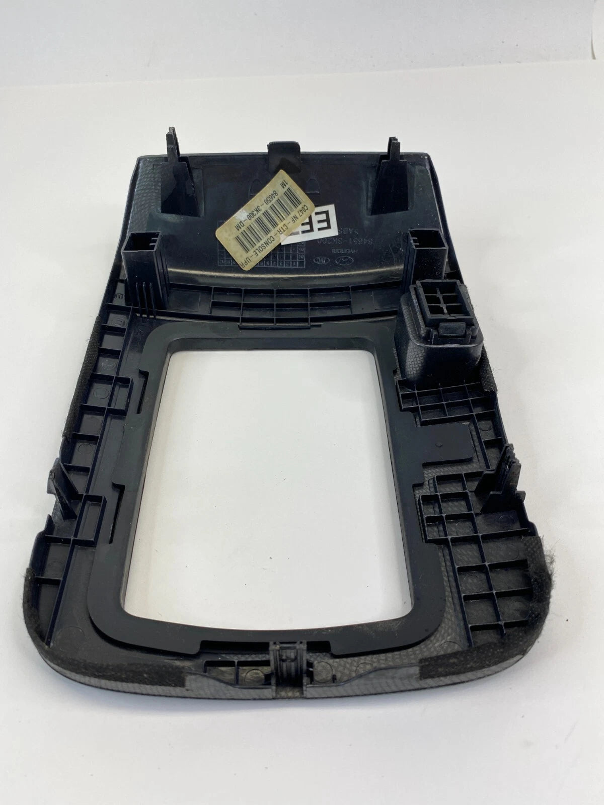 2006-2008 HYUNDAI SONATA CENTER CONSOLE SHIFTER BEZEL TRIM PANEL 84651-3K200 OEM