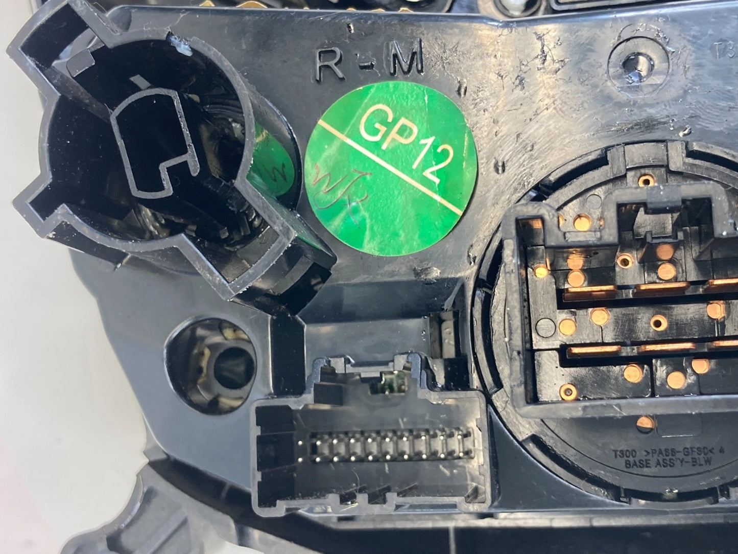 2012 CHEVY SONIC DASH AC CLIMATE CONTROL HEATER SWITCH W BEZEL TRIM 95466006 OEM