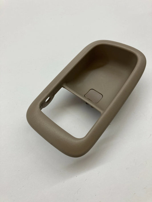 1997-2001 LEXUS ES300 FRONT RR RIGHT PASSENGER INSIDE DOOR HANDLE BEZEL TRIM OEM