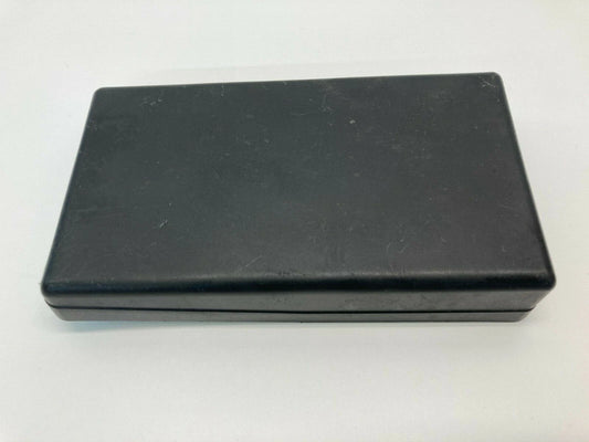 1993 93 CHRYSLER IMPERIAL 3.8L V6 BASE RELAY FUSE BOX COVER 4481476 OEM