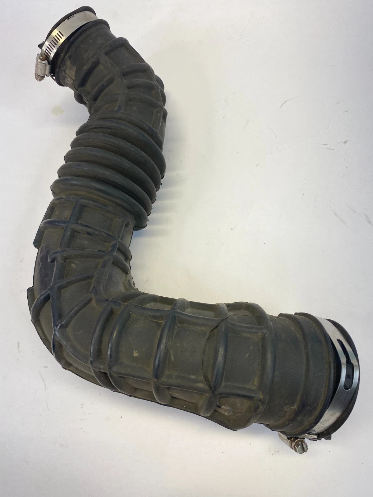 2011-2014 CHRYSLER 200 2.4L AIR INTAKE CLEANER DUCT HOSE TUBE PIPE 04891635AC