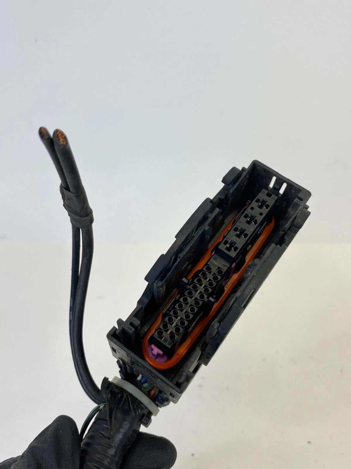 2011-2014 NISSAN MAXIMA 3.5L V6 AT ANTI LOCK BRAKE ABS PUMP PLUG CONNECTOR OEM