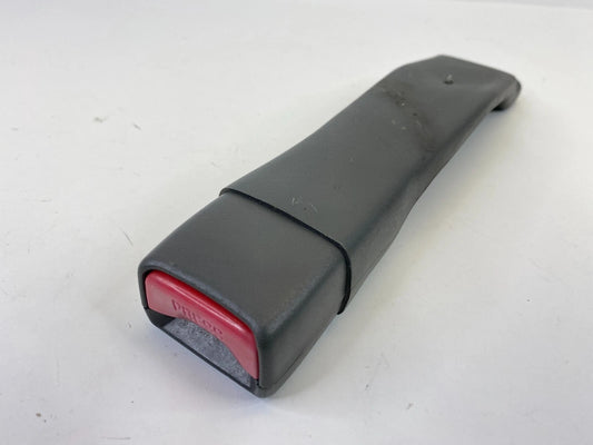 99-05 PONTIAC GRAND AM FRONT RIGHT PASSENGER SIDE SEAT BELT BUCKLE ASSEMBLY OEM