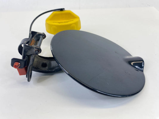 2008-2016 TOWN & COUNTRY FUEL FILLER DOOR GAS LID COVER ASSY 05116393AA OEM