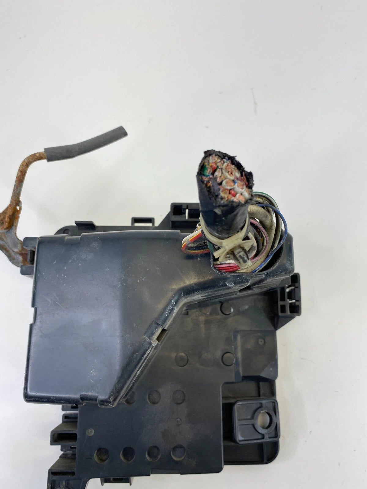 2000-2004 ACURA RL 3.5L FRONT ENGINE FUSE RELAY BOX POWER DISTRIBUTION UNIT OEM