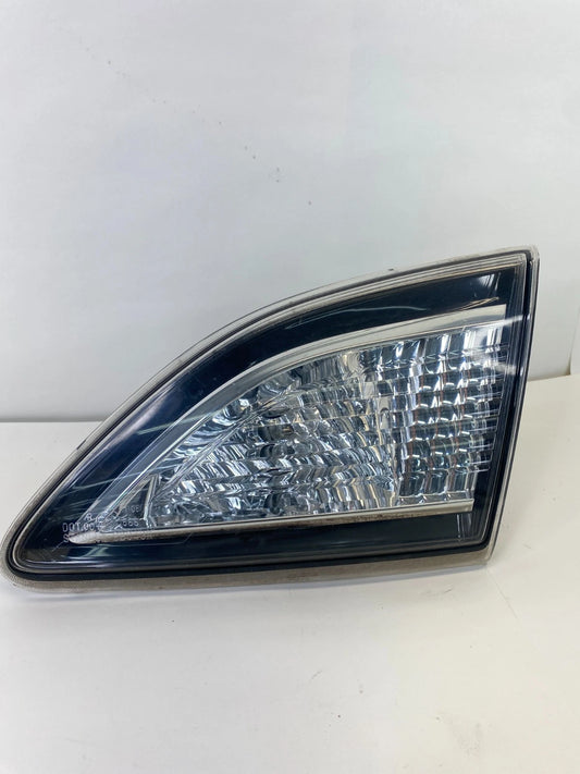 2010-2013 MAZDA 3 SEDAN REAR RIGHT SIDE TRUNK LID INNER TAILLIGHT BACKUP LAMP
