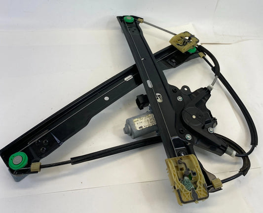 13-18 FORD C-MAX FRONT RIGHT SIDE DOOR WINDOW REGULATOR W/ MOTOR DM51-R23200-BE
