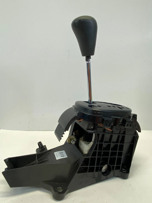 2006-2011 TOYOTA YARIS AUTOMATIC FLOOR SHIFTER SHIFT GEAR SELECTOR ASSEMBLY OEM