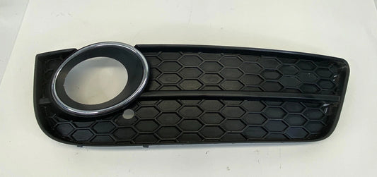08-12 AUDI A5 QUATTRO FRONT RIGHT SIDE FOG LIGHT LAMP GRILLE COVER 8T0807682 OEM