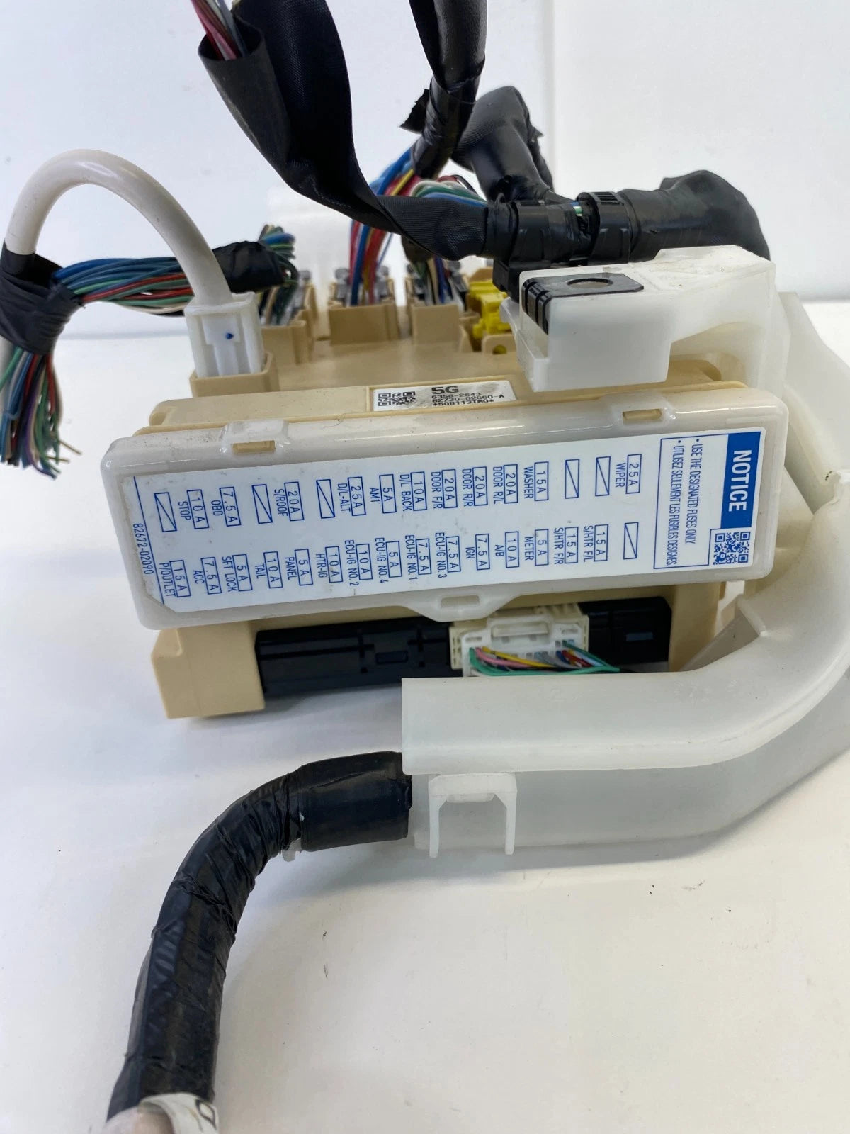 2014-2016 TOYOTA COROLLA FUSE BOX CABIN JUNCTION BLOCK BCM OEM 82730-02G60-A