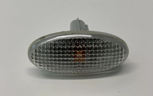 04-09 MAZDA 3 MPV LEFT SIDE FENDER MARKER TURN SIGNAL LAMP LIGHT STANLEY P2829
