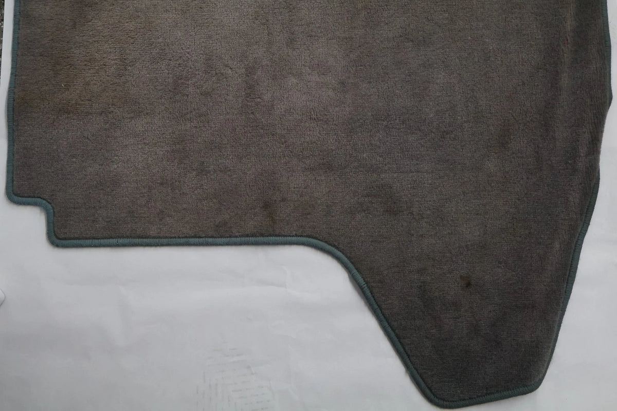2004-2009 TOYOTA PRIUS HATCHBACK REAR TRUNK FLOOR CARPET CARGO LINER MAT OEM