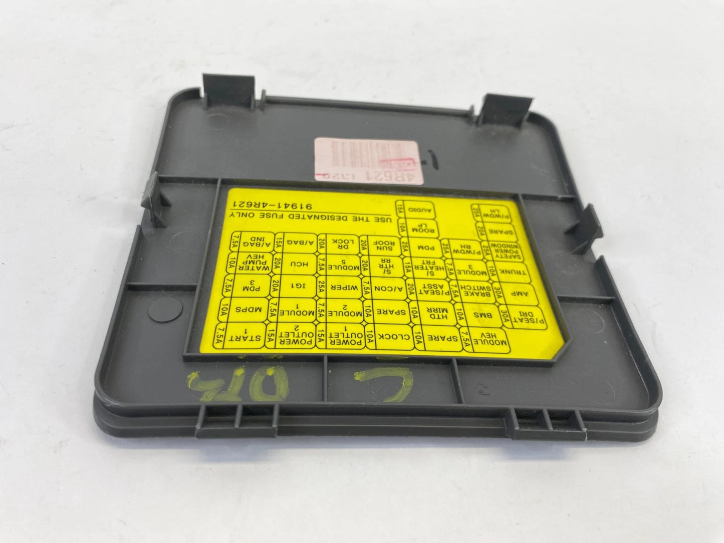 2011-2015 HYUNDAI SONATA DASHBOARD FUSE BOX LID COVER GRAY OEM
