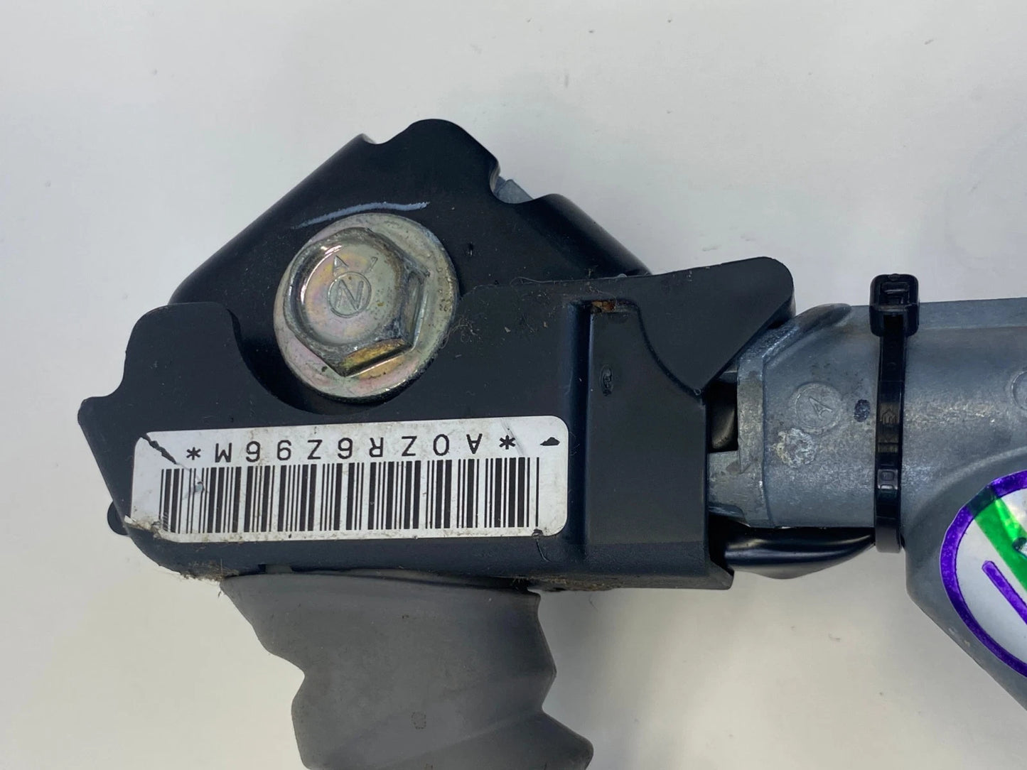 2007-2011 HONDA CR-V FRONT RIGHT SEAT BELT BUCKLE PRETENSIONER RECEPTACLE OEM