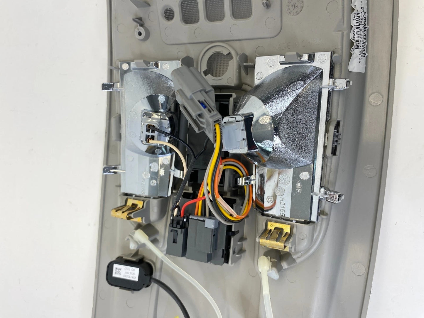 10-17 CHEVROLET EQUINOX ROOF CONSOLE DOME MAP LIGHT LAMP NO SUNROOF 23449627 OEM