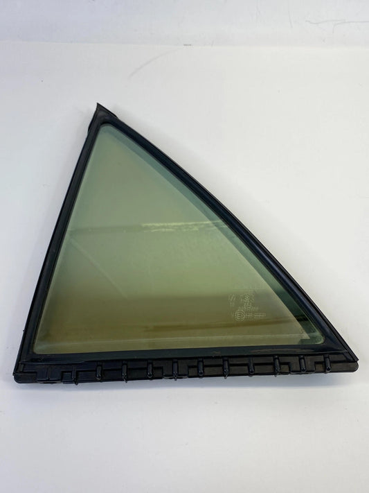 99-03 LEXUS RX300 REAR LEFT DRIVER SIDE DOOR VENT WINDOW GLASS 68189-48010 OEM