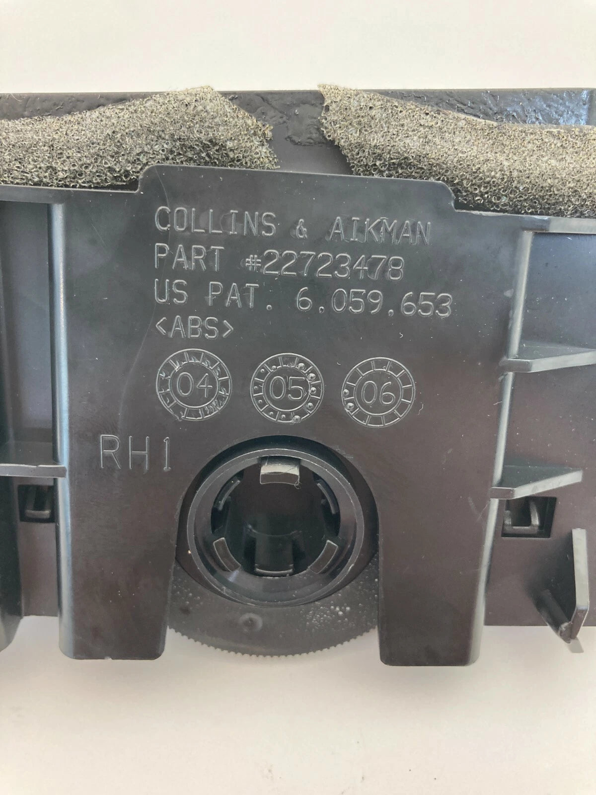 2005-2010 CHEVROLET COBALT FRONT RIGHT PASSENGER SIDE A/C HEATER AIR VENT OEM