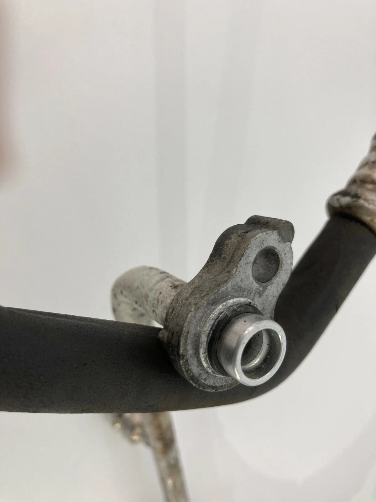 06-10 MAZDA 5 FRONT AC AIR CONDITIONING HIGH PRESSURE DISCHARGE HOSE PIPE OEM