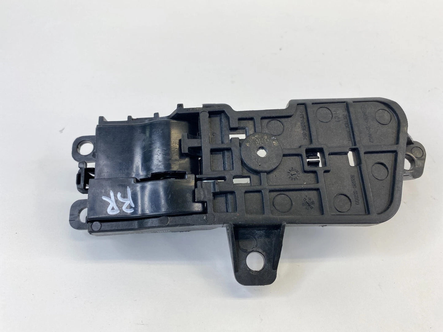 2011-2014 HYUNDAI SONATA REAR RIGHT SIDE INTERIOR DOOR HANDLE 82620-3S000 OEM