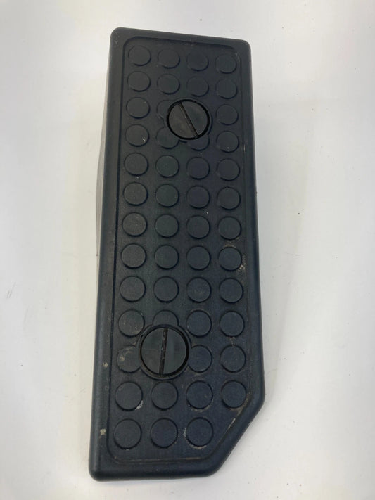 1997-2004 MITSUBISHI MONTERO SPORT DRIVER SIDE DEAD PEDAL FOOT REST COVER OEM