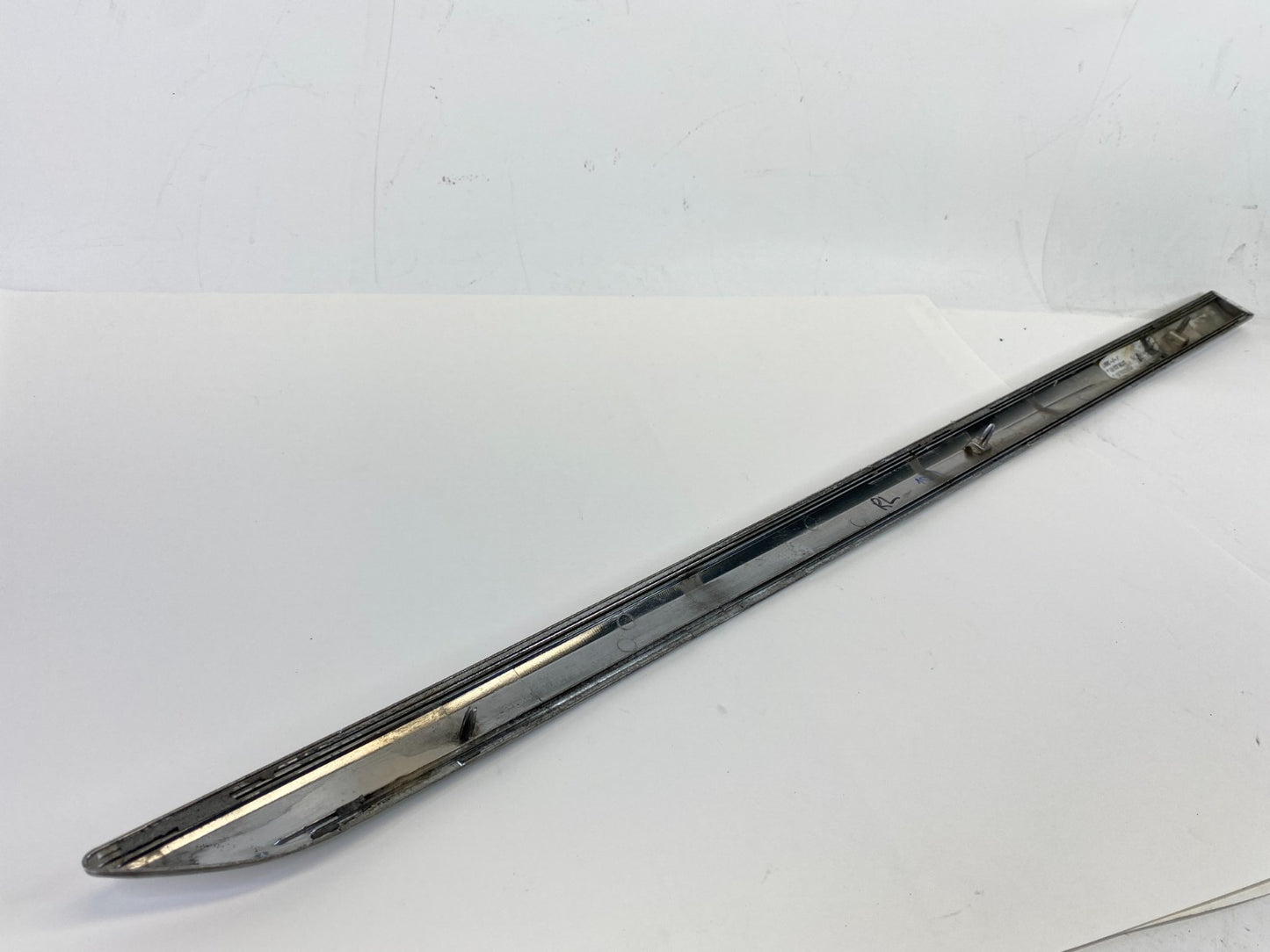 2011-2016 Chrysler Town & Country Rear Left Sliding Door Trim Molding 5182601AB