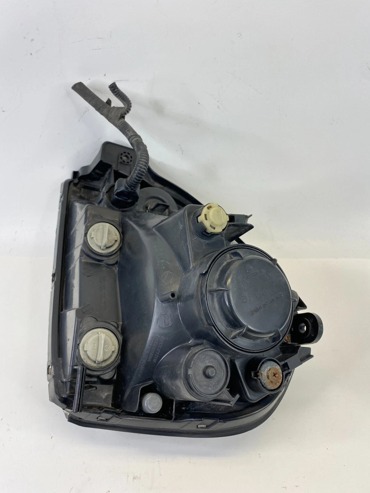 2008 2009 HYUNDAI TUCSON FRONT RIGHT SIDE HEADLIGHT HEAD LAMP ASSEMBLY OEM