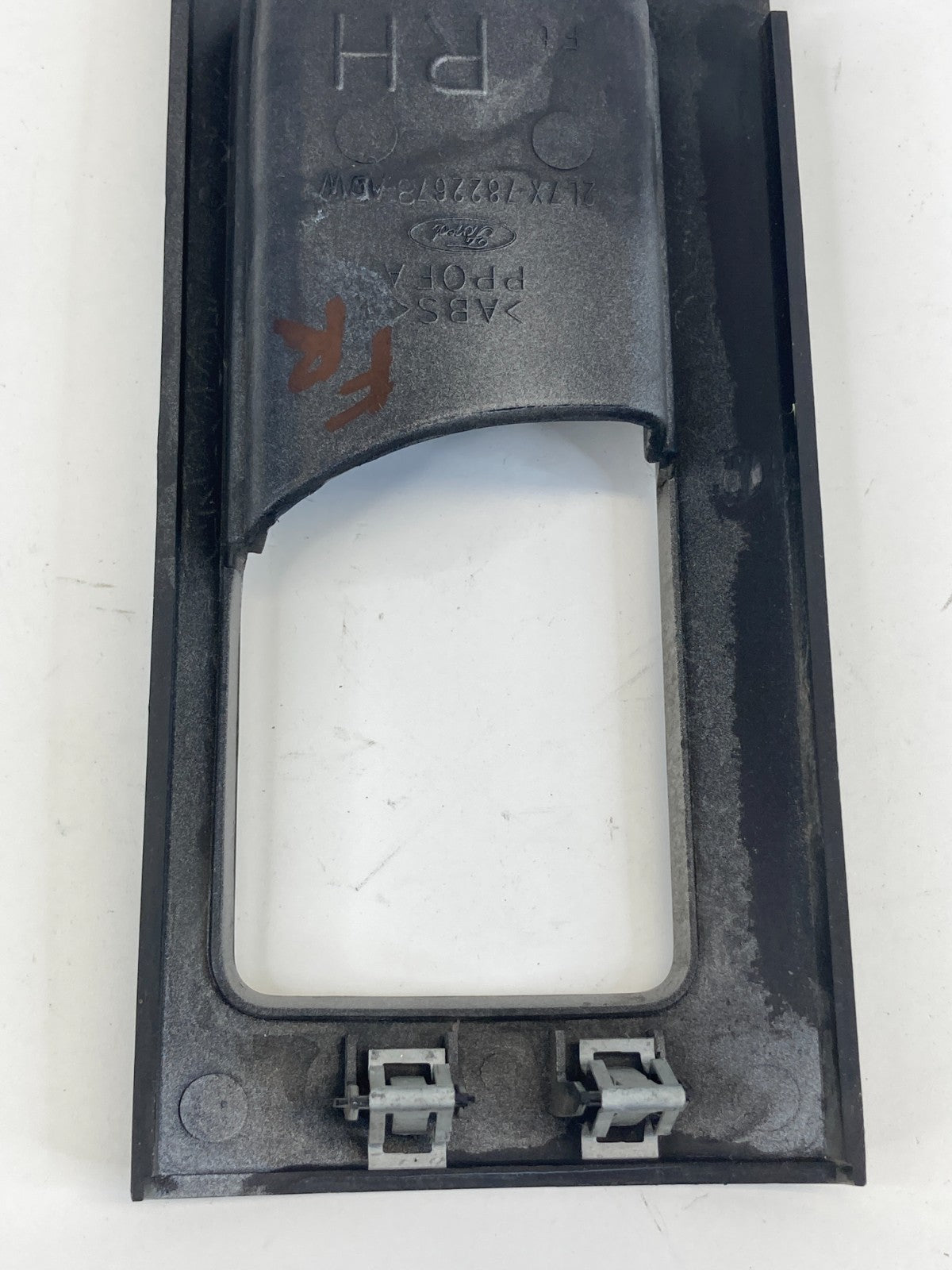 2003-2006 Lincoln Navigator Front Right Side Inner Door Handle w/ Bezel