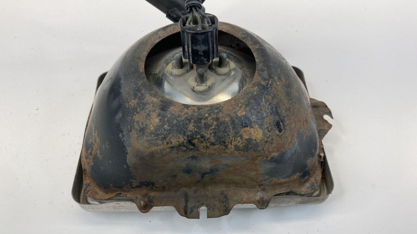 99-10 Ford F-250 F-350 Super Duty RIGHT Headlight Headlamp Sealed Beam Halogen