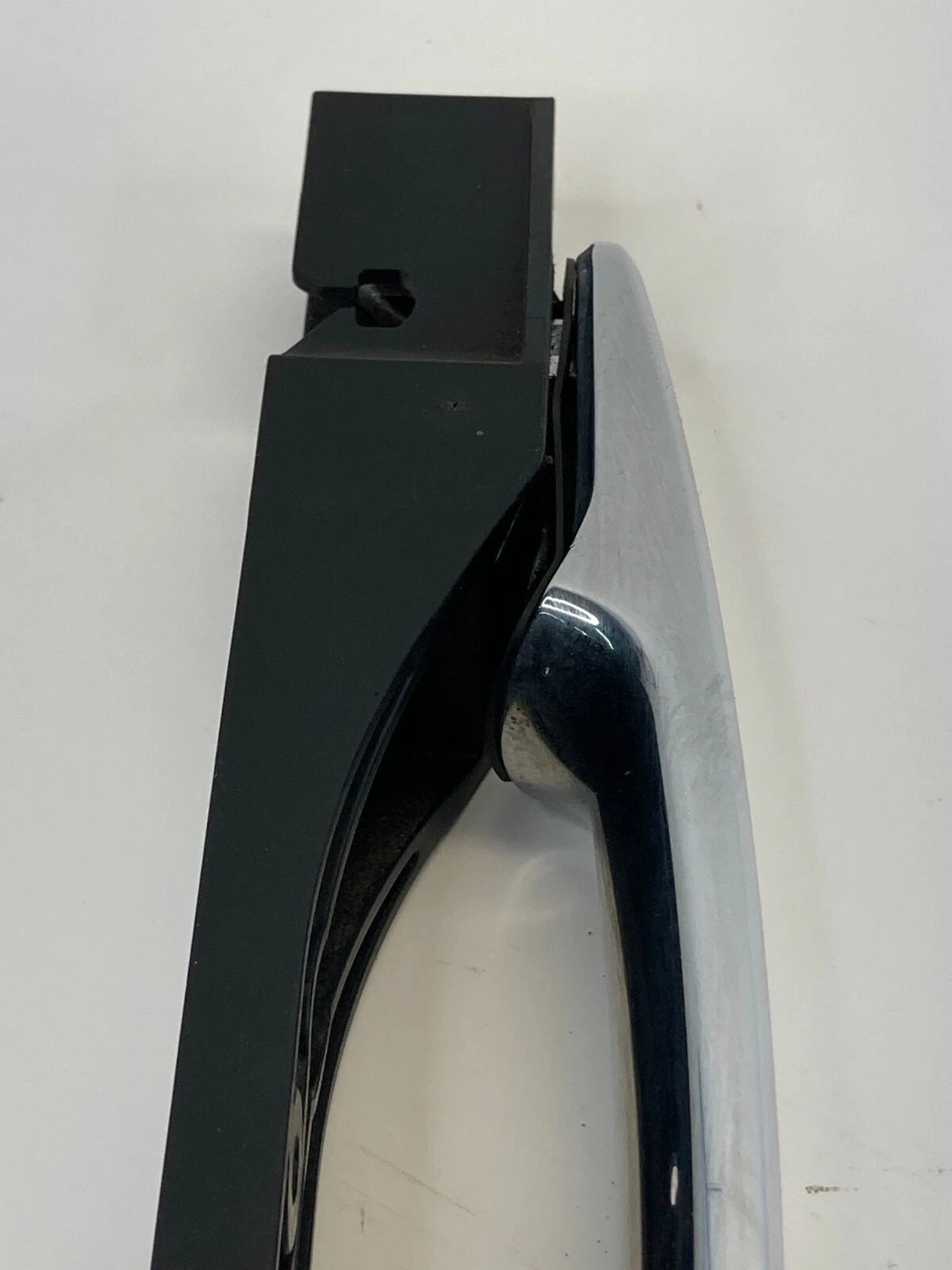 2003-2007 NISSAN MURANO REAR RIGHT BACK SIDE EXTERIOR DOOR HANDLE ASSEMBLY OEM