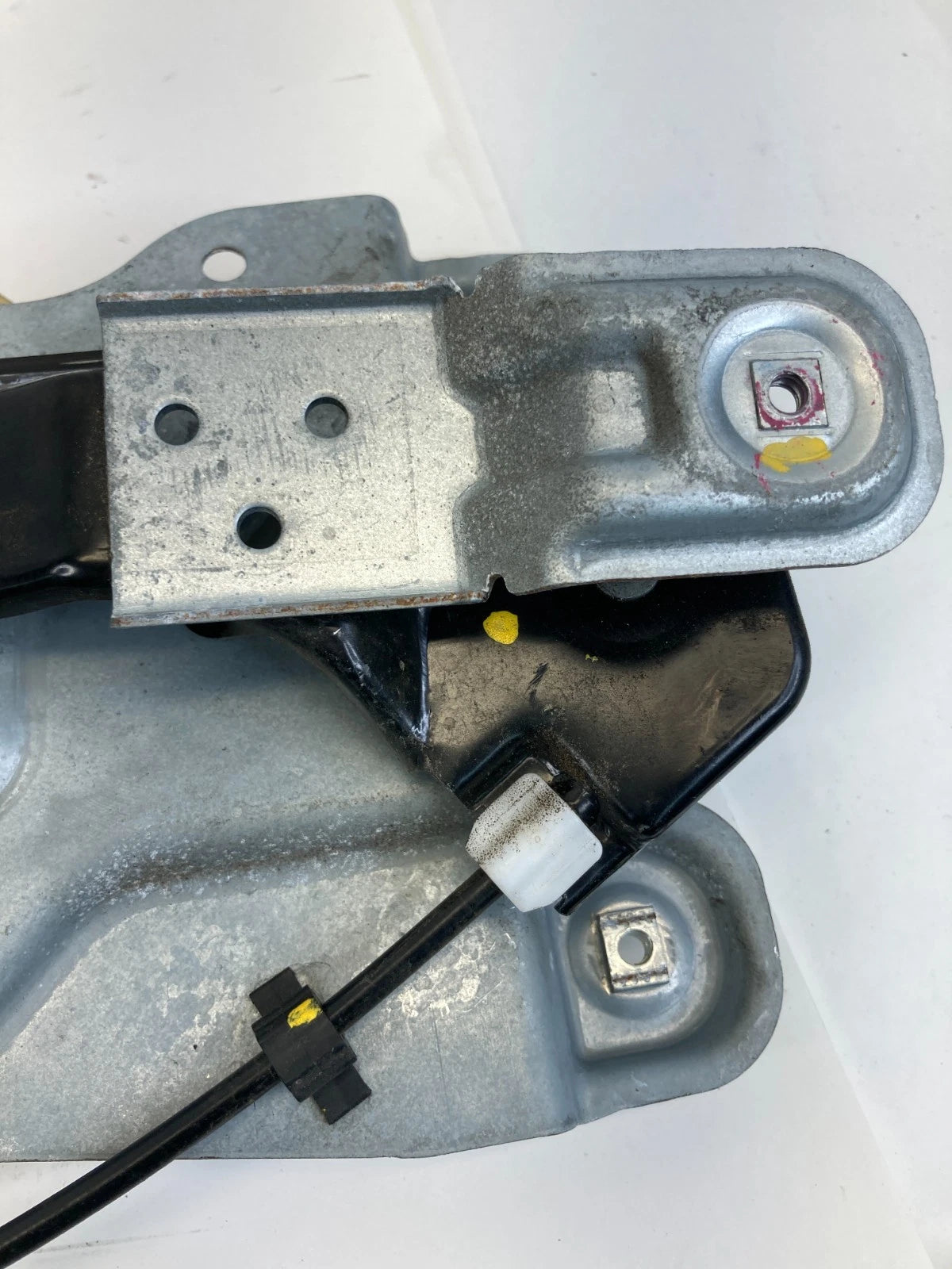 2010-2011 GMC TERRAIN FRONT RIGHT PASSENGER DOOR WINDOW REGULATOR MOTOR OEM