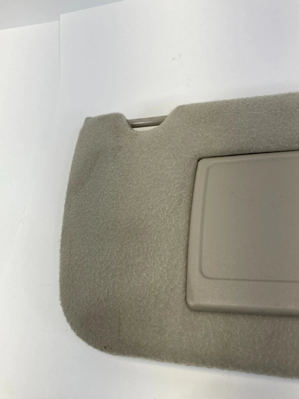 2003-2006 TAHOE YUKON ESCALADE LEFT & RIGHT SUNVISOR SUN VISOR SET CLOTH OEM