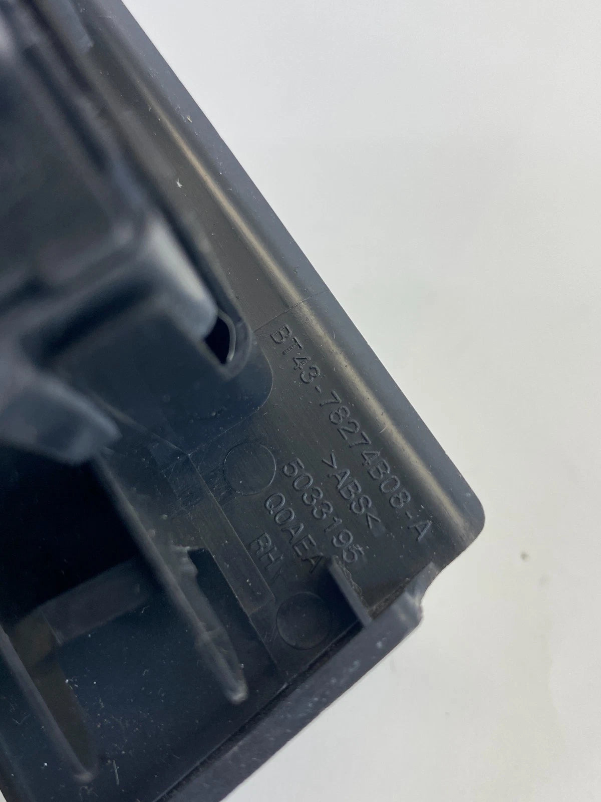 2011-2014 FORD EDGE REAR RIGHT PASSENGER DOOR WINDOW SWITCH BT43-78274B08-A OEM