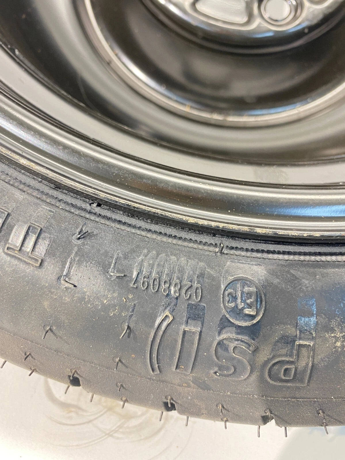 06-11 HONDA CIVIC EMERGENCY SPARE TIRE WHEEL RIM COMPACT DONUT T125/70D15 OEM